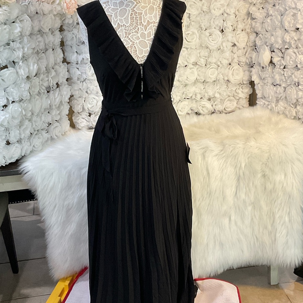 Lulu's Black Backless Dress